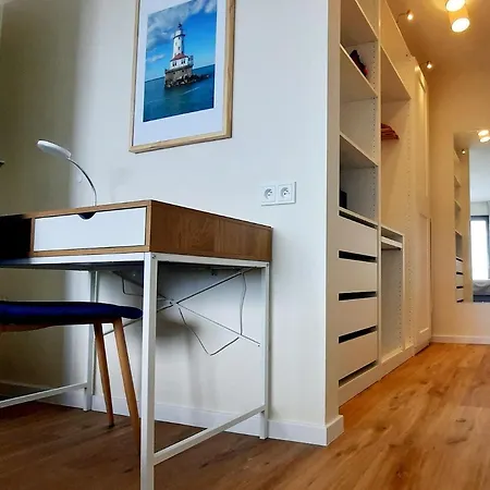 Comfortable A103 Sea View 10th Floor Parking Free * مينززدرويه