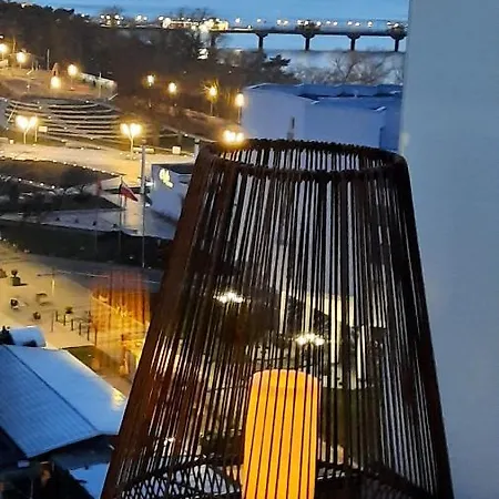 Comfortable A103 Sea View 10th Floor Parking Free *