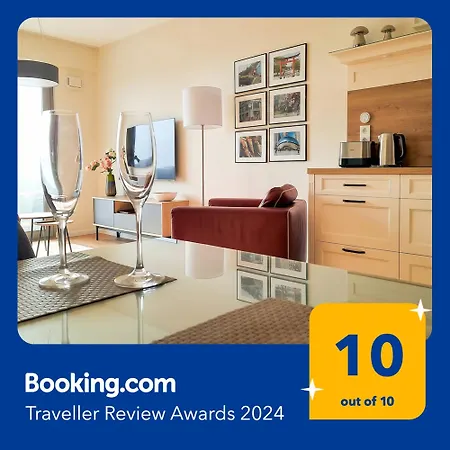 Comfortable A103 Sea View 10th Floor Parking Free