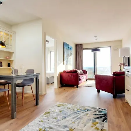 Comfortable A103 Sea View 10th Floor Parking Free *